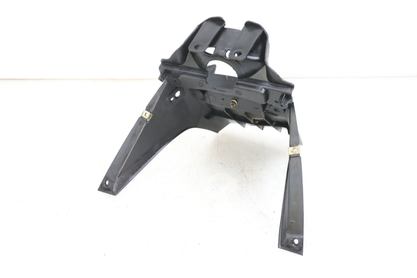 photo de CARENA POSTERIORE CONGIUNZIONE KYMCO AGILITY PREMIUM 50 (2007 - 2010)