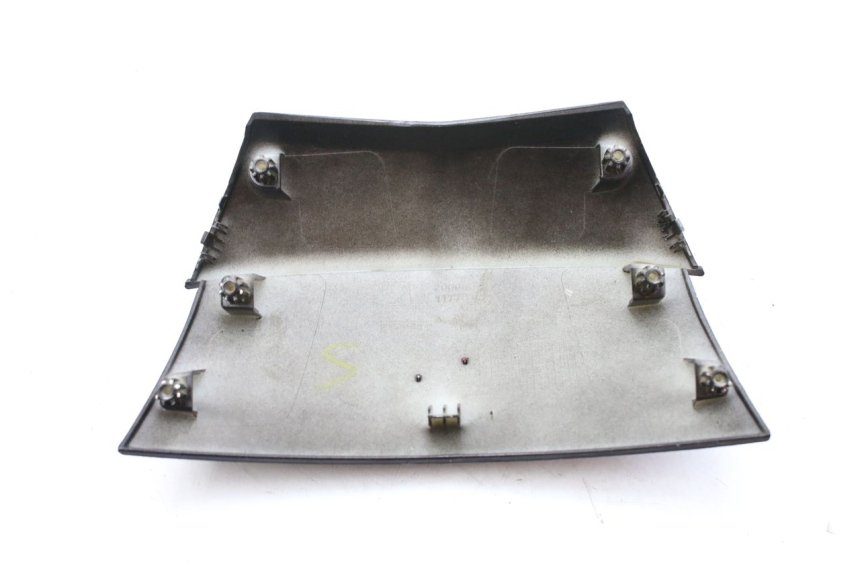 photo de GIUNZIONE PARAFANGO POSTERIORE PEUGEOT CITYSTAR 125 (2011 - 2017)