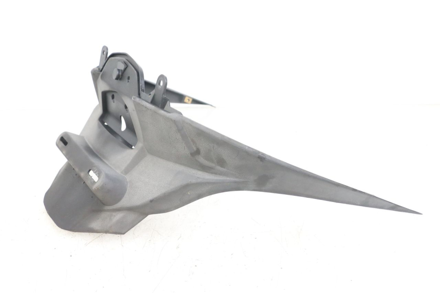 photo de Giunzione carenatura posteriore KYMCO DINK STREET ABS 125 (2011 - 2018)