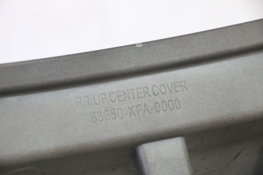 photo de GIUNZIONE PARAFANGO POSTERIORE SYM FIDDLE 3 III 125 (2014 - 2020) - Dettagli dei punti di fissaggio