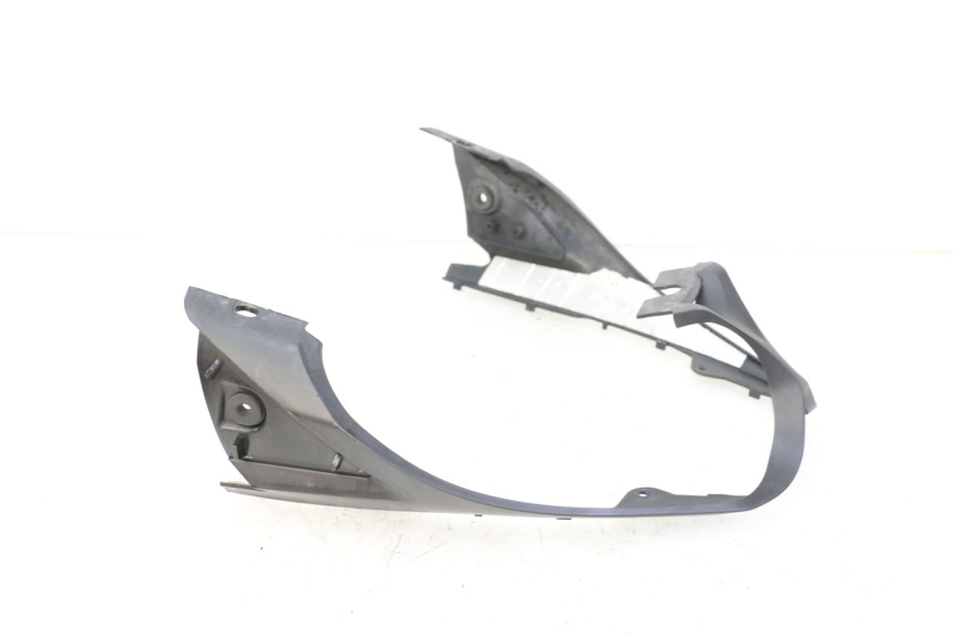 photo de CARENA POSTERIORE CONGIUNZIONE YAMAHA FZ6 FAZER S2 600 (2007 - 2011)