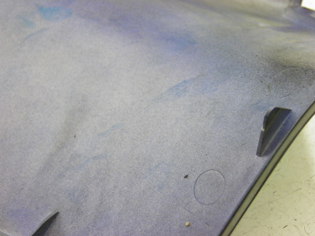 photo de Giunzione carenatura posteriore HONDA FES FORESIGHT 250 (1997 - 2002) - Primo piano tecnico