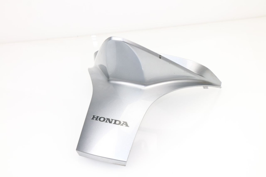 photo de GIUNZIONE CARENATURA POSTERIORE HONDA FES S-WING SWING ABS 125 (2007 - 2015)