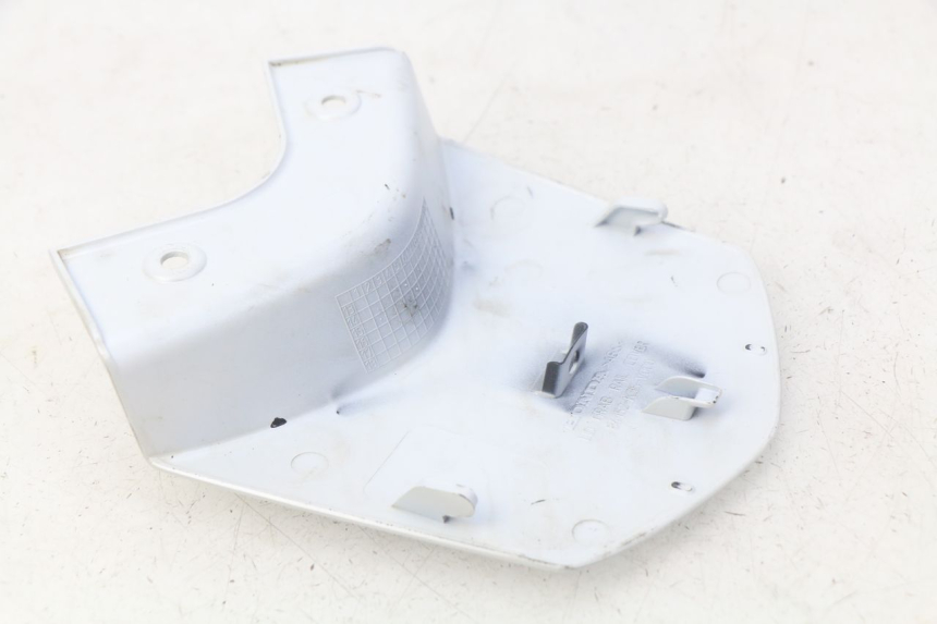 photo de Giunzione carenatura posteriore HONDA PCX (JF57/JF64) 125 (2014 - 2018)