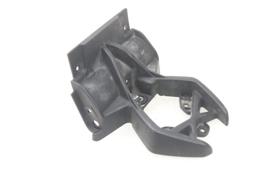 photo de Giunzione carenatura posteriore inferiore BMW R GS 1200 (2005 - 2007)