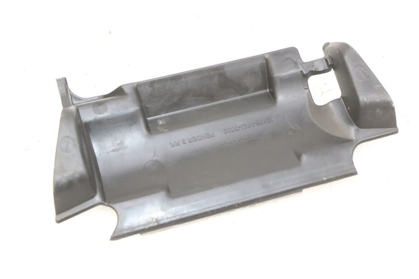 photo de GIUNZIONE PARAFANGO POSTERIORE INFERIORE HONDA CB R 1000 (2018 - 2023)