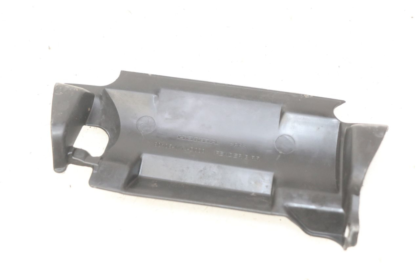 photo de GIUNZIONE PARAFANGO POSTERIORE INFERIORE HONDA CB R 1000 (2018 - 2023)