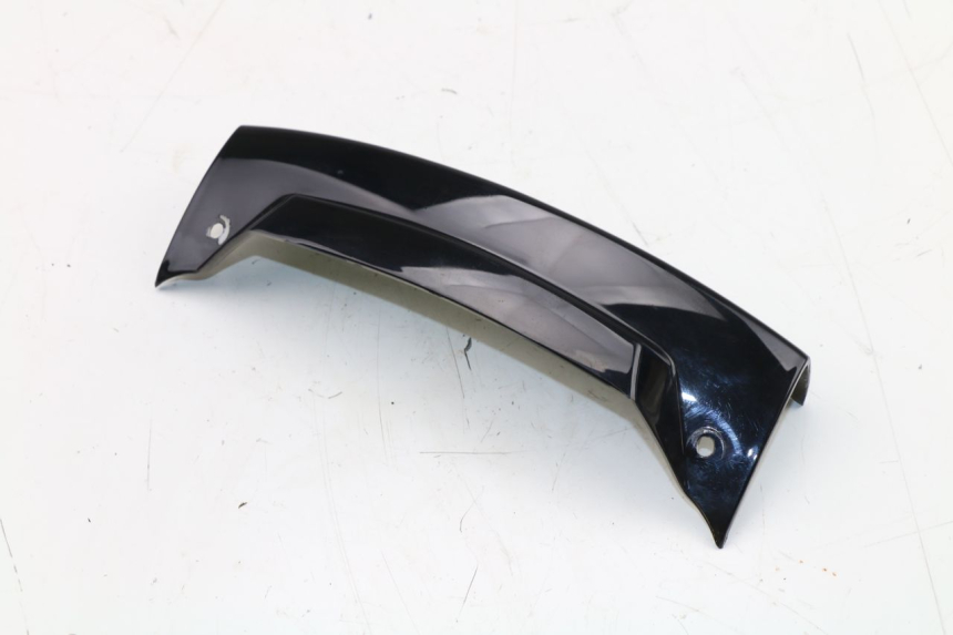 photo de Giunzione carenatura posteriore inferiore FALCONBIKE F-125 125 (2007 - 2012)