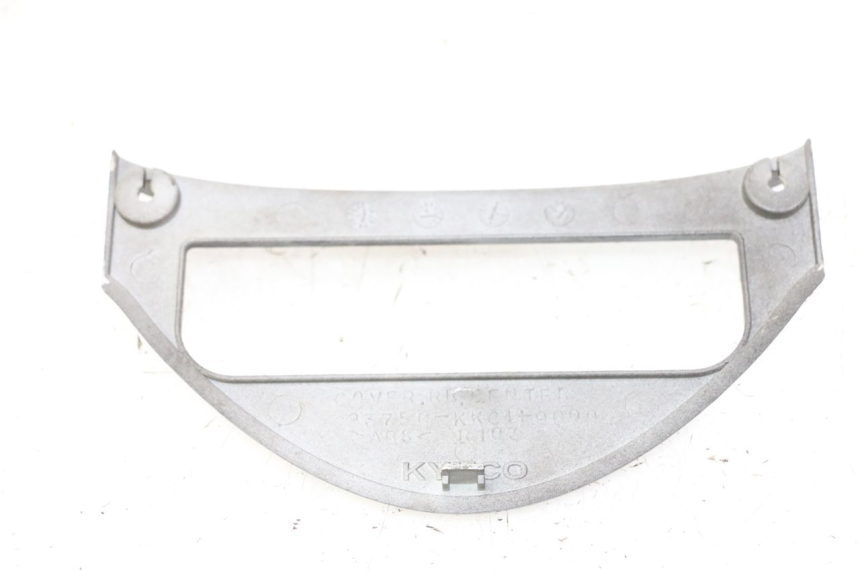 photo de Giunzione carenatura posteriore inferiore KYMCO GRAND DINK 125 (2008 - 2014)