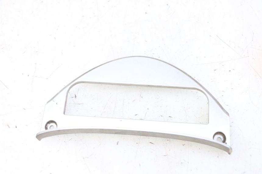 photo de Giunzione carenatura posteriore inferiore KYMCO GRAND DINK 125 (2002 - 2007)