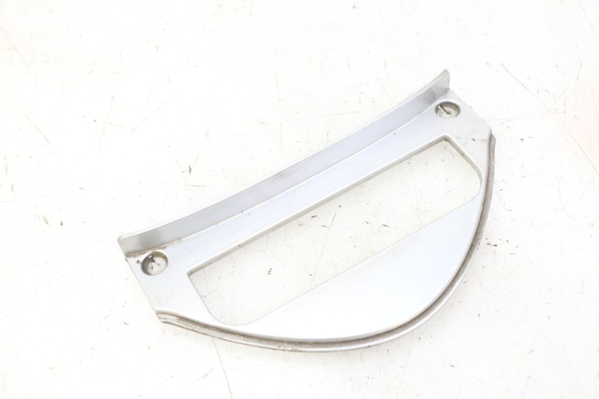 photo de Giunzione carenatura posteriore inferiore KYMCO GRAND DINK 125 (2002 - 2007)