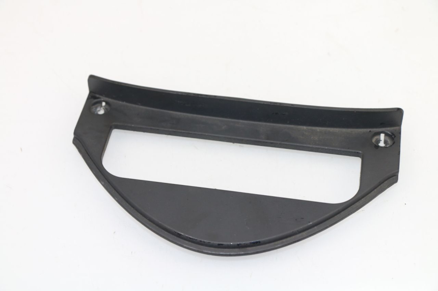 photo de Giunzione carenatura posteriore inferiore KYMCO GRAND DINK 125 (2008 - 2014)