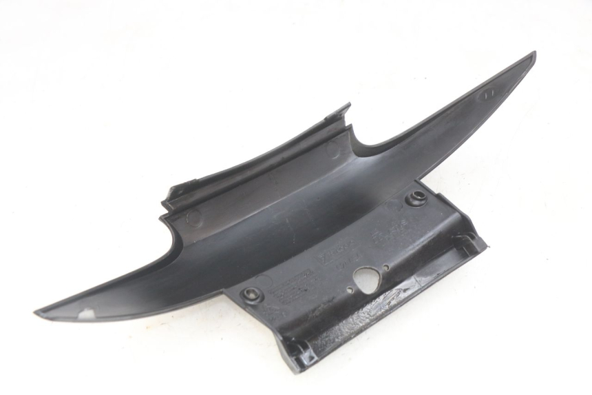 photo de GIUNZIONE PARAFANGO POSTERIORE INFERIORE PIAGGIO MP3 LT 400 (2007 - 2012)