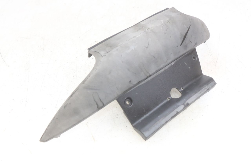 photo de GIUNZIONE PARAFANGO POSTERIORE INFERIORE PIAGGIO MP3 LT 400 (2007 - 2012)