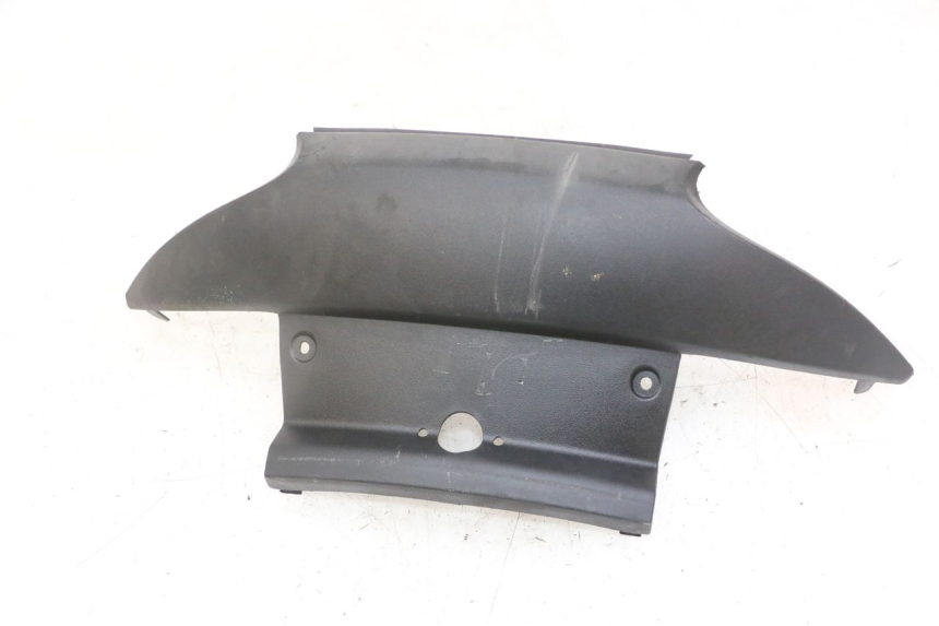 photo de CARENA POSTERIORE CONGIUNZIONE INFERIORE PIAGGIO MP3 LT 300 (2010 - 2016)