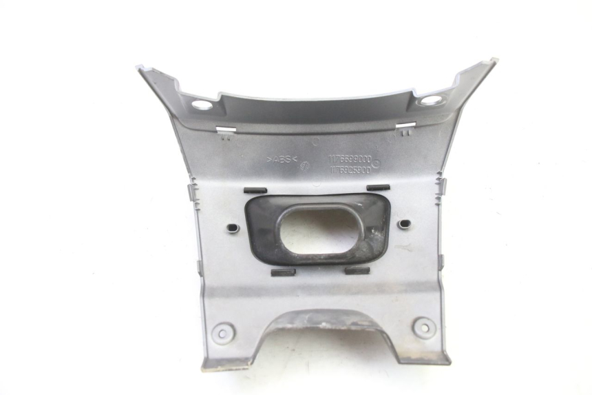photo de CARENA POSTERIORE CONGIUNZIONE INFERIORE PEUGEOT SATELIS 250 (2006 - 2012)