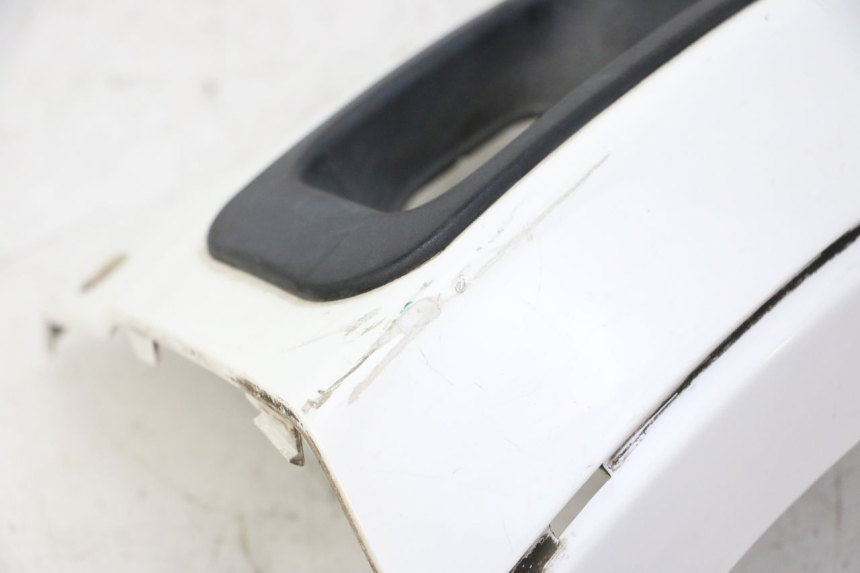 photo de GIUNZIONE PARAFANGO POSTERIORE INFERIORE PEUGEOT SATELIS 125 (2010 - 2012)