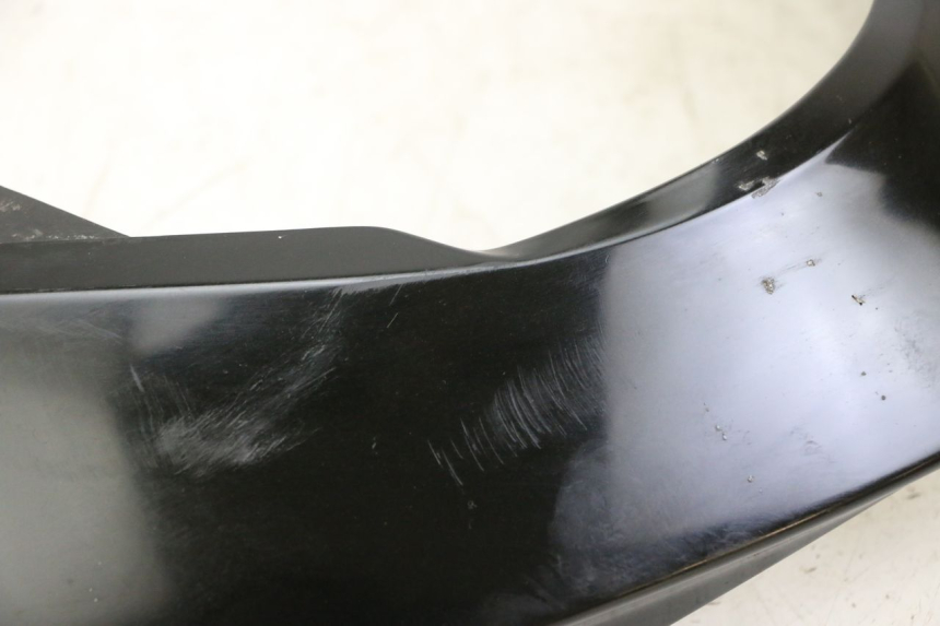 photo de CARENA POSTERIORE CONGIUNZIONE INFERIORE SUZUKI BURGMAN 125 (2015 - 2017)