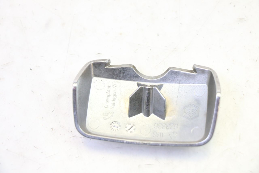 photo de CARENA POSTERIORE CONGIUNZIONE PIAGGIO LXV 4T 50 (2009 - 2013)