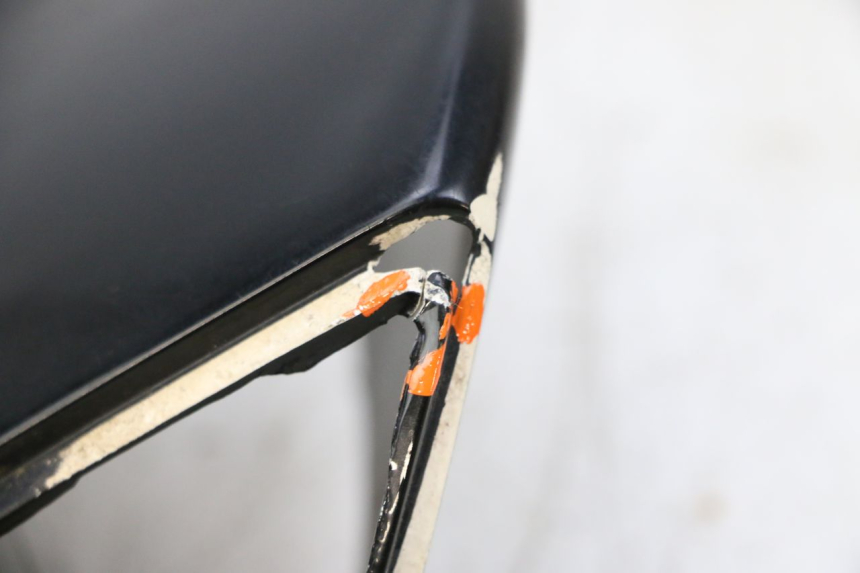 photo de CARENA POSTERIORE CONGIUNZIONE HONDA NSR R 125 (1994 - 2003) - Marcature e riferimenti originali