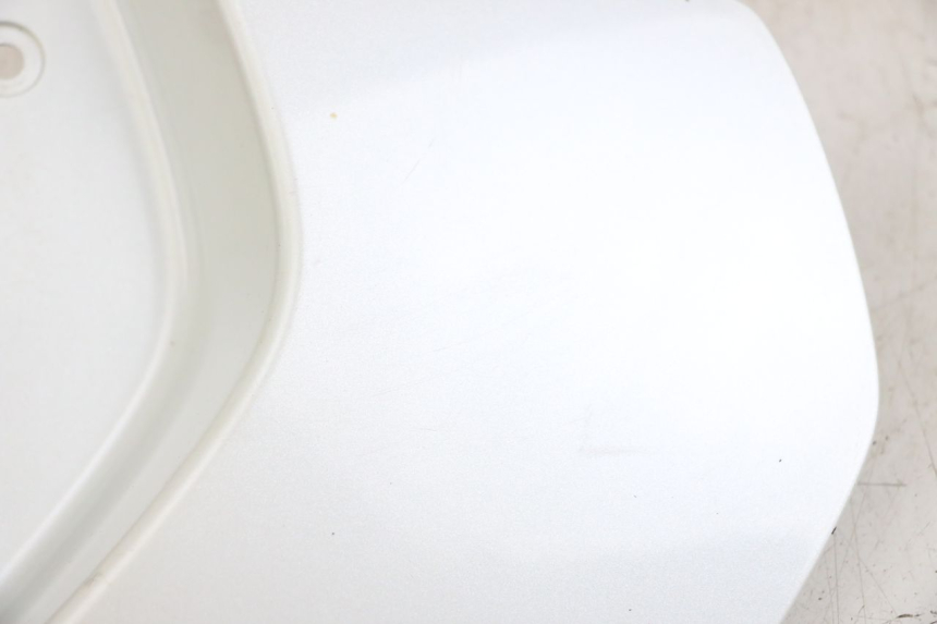 photo de Giunzione carenatura posteriore HONDA PCX (JF57/JF64) 125 (2014 - 2018)