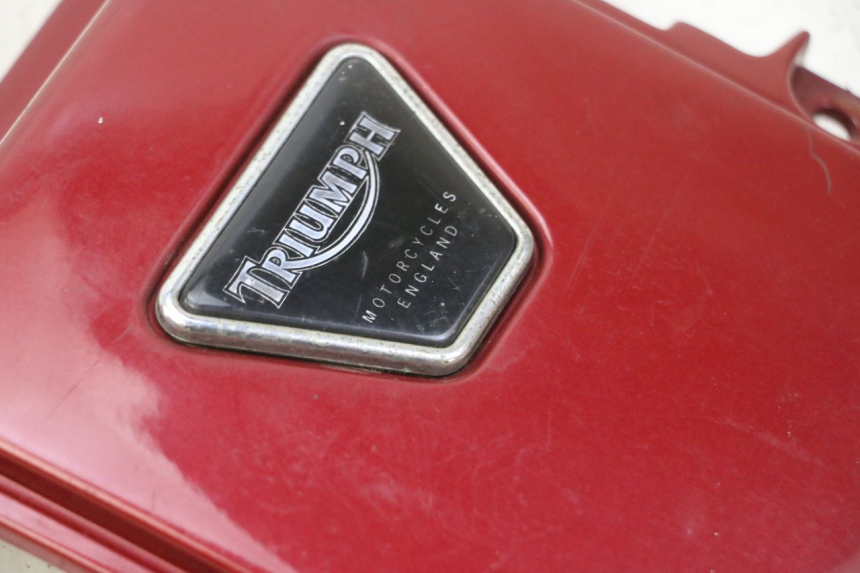 photo de CARENA POSTERIORE CONGIUNZIONE TRIUMPH SPRINT 900 (1995 - 1998)
