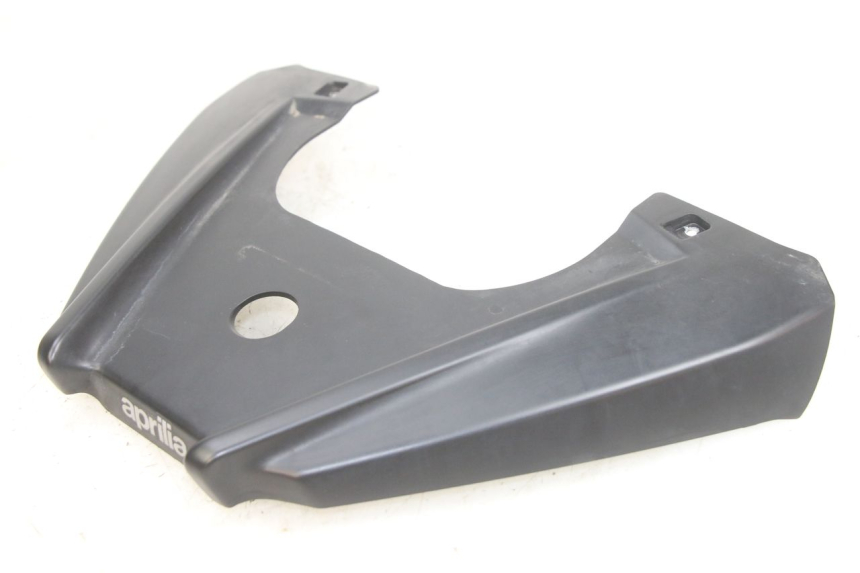 photo de GIUNZIONE PARAFANGO POSTERIORE SUPERIORE APRILIA SXR 50 (2021 - 2023)