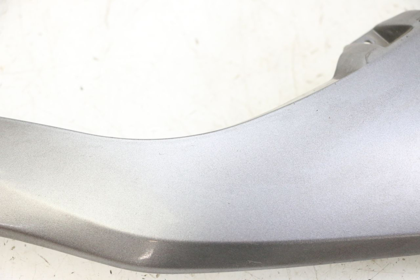 photo de CARENA POSTERIORE CONGIUNZIONE SUPERIORE HONDA FORZA ABS 300 (2013 - 2019)