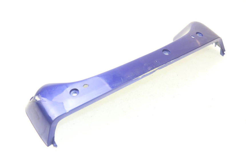 photo de Giunzione carenatura posteriore superiore PIAGGIO HEXAGON LX4 125 (1998 - 2001)