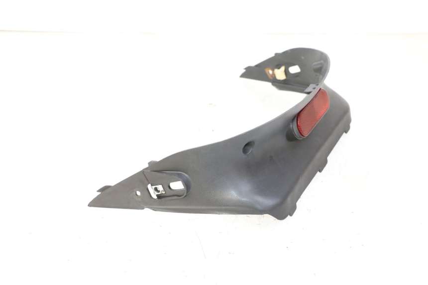 photo de CARENA POSTERIORE CONGIUNZIONE SUPERIORE DAELIM HISTORY 125 (2001 - 2002)