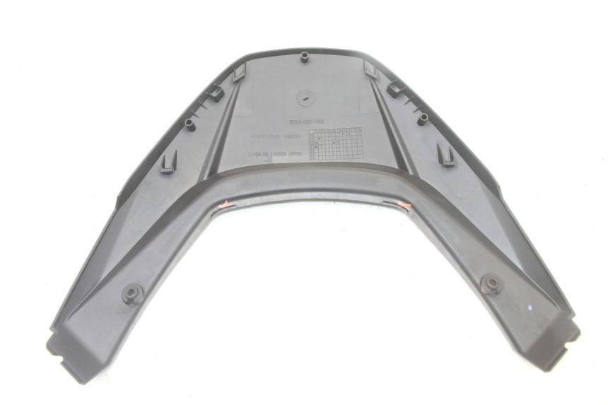 photo de CARENA POSTERIORE CONGIUNZIONE SUPERIORE HONDA FORZA 125 (2021 - 2025)