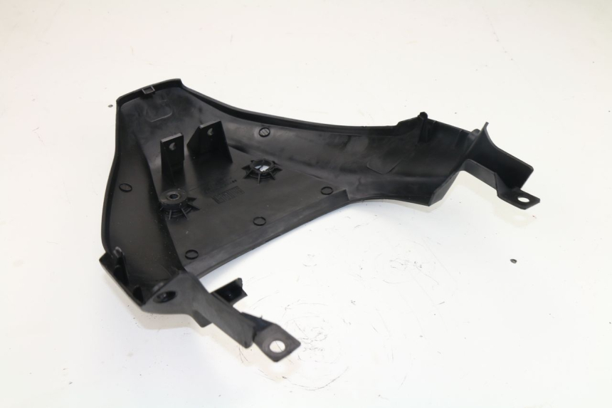 photo de Giunzione carenatura posteriore superiore HONDA XLV VARADERO 125 (2000 - 2006)