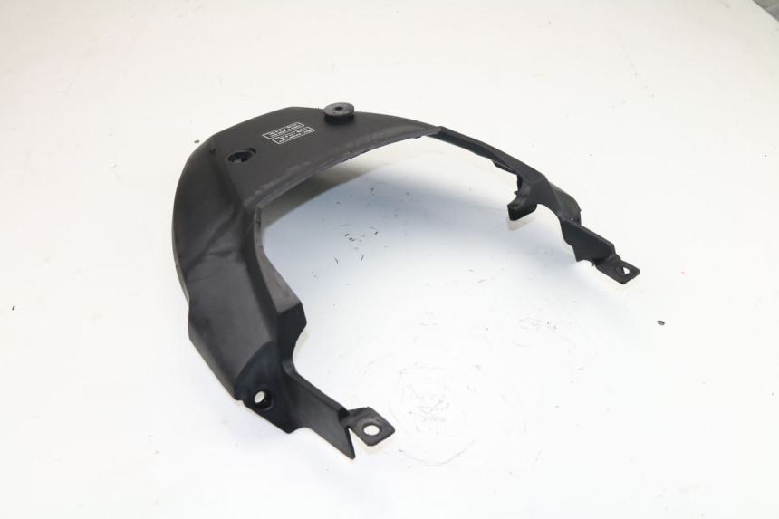 photo de Giunzione carenatura posteriore superiore HONDA XLV VARADERO 125 (2000 - 2006)