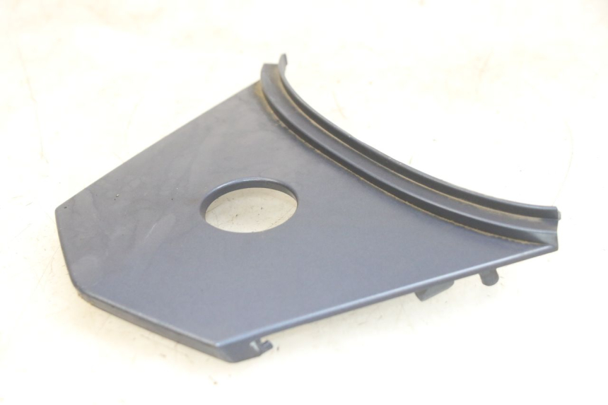 photo de GIUNZIONE PARAFANGO POSTERIORE SUPERIORE SYM JET 14 4T 50 (2018 - 2022)