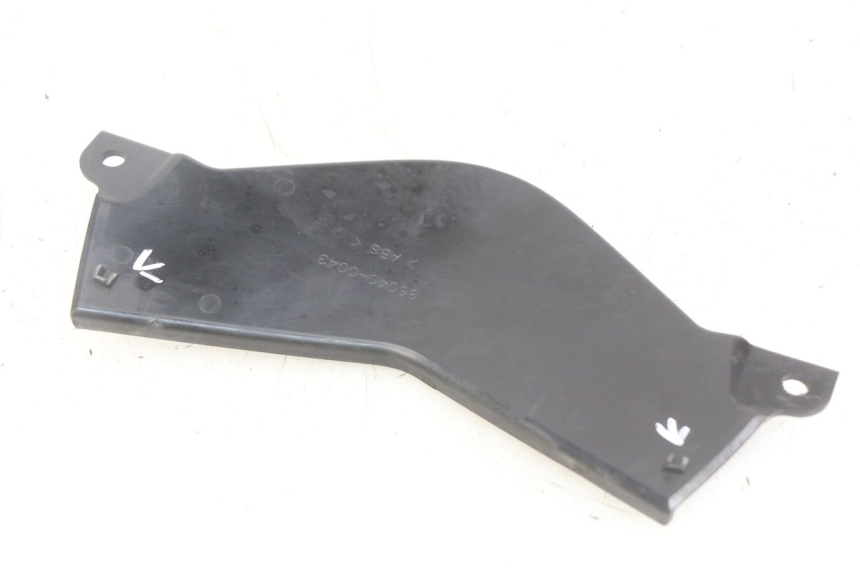 photo de GIUNZIONE PARAFANGO POSTERIORE SUPERIORE KAWASAKI Z 750 (2007 - 2013)