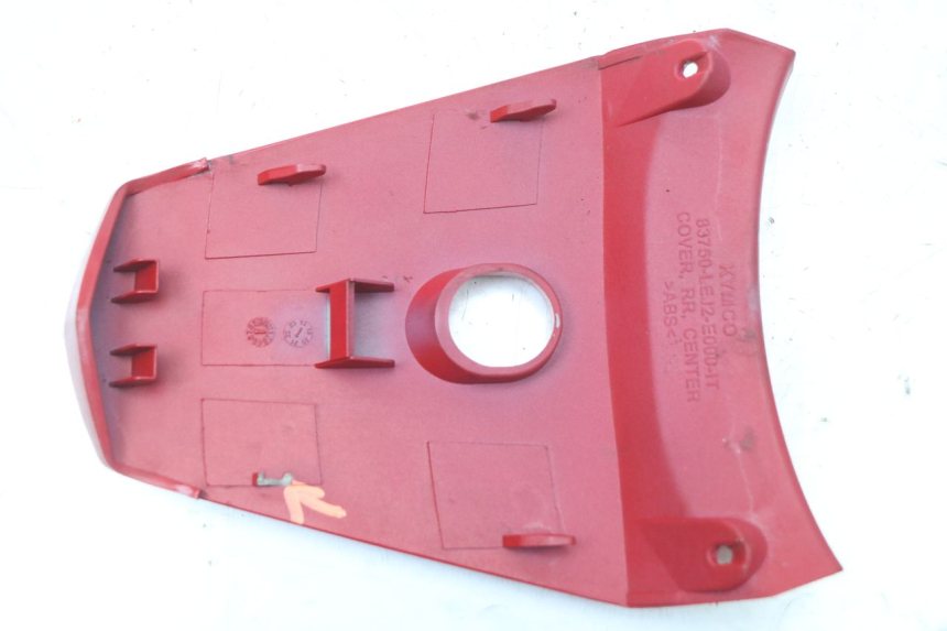 photo de CARENA POSTERIORE CONGIUNZIONE SUPERIORE KYMCO SUPER 8 4T 50 (2021 - 2024)