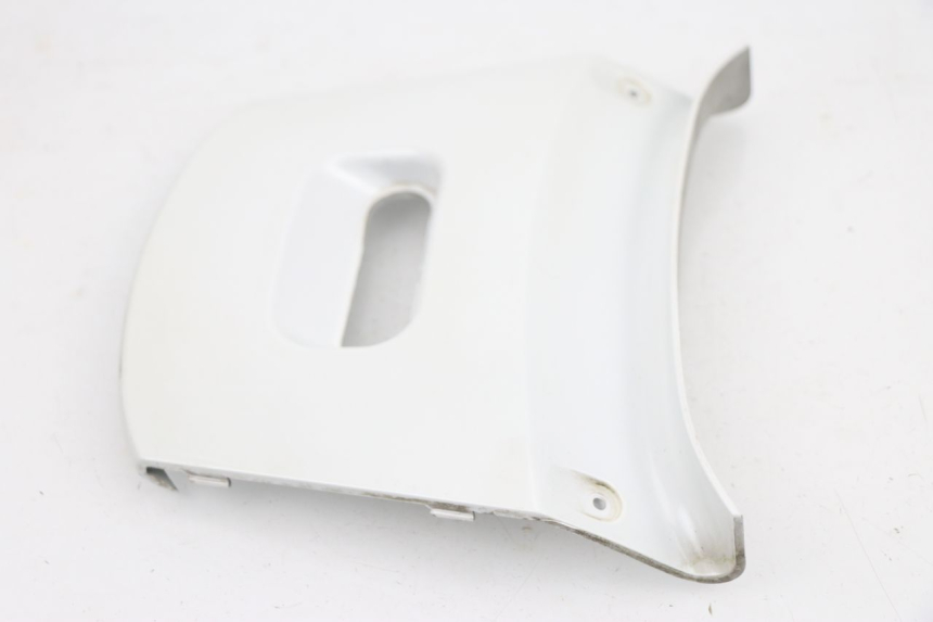 photo de Giunzione carenatura posteriore superiore KYMCO XCITING 500 (2007 - 2010)
