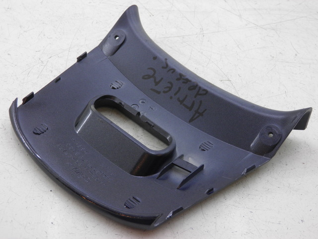 photo de Giunzione carenatura posteriore superiore KYMCO XCITING RI ABS 500 (2010)