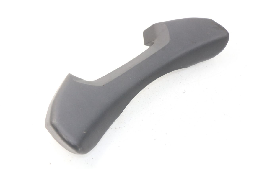 photo de Giunzione carenatura posteriore superiore PEUGEOT METROPOLIS 400 (2017 - 2020)