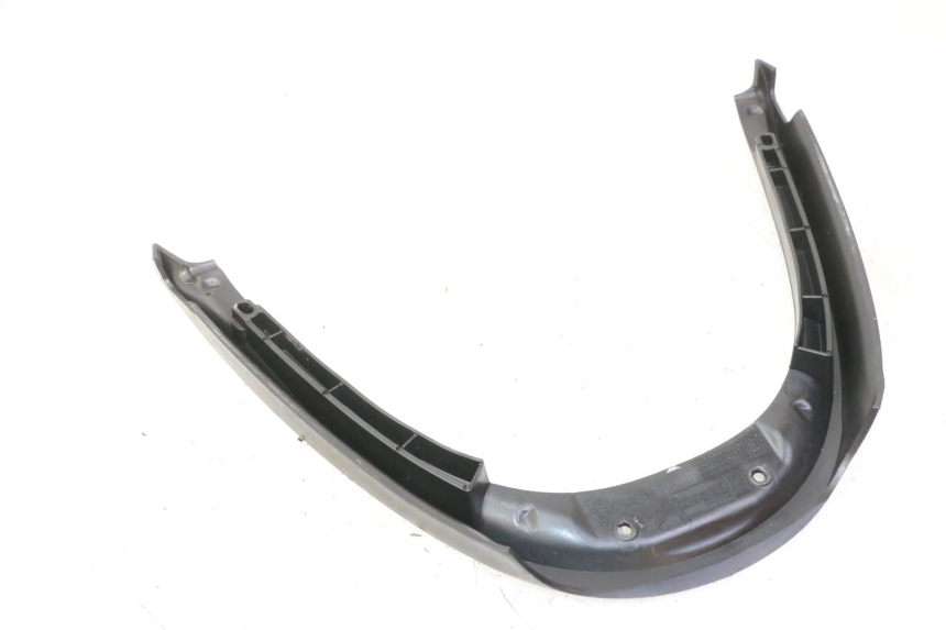 photo de CARENA POSTERIORE CONGIUNZIONE SUPERIORE PIAGGIO MP3 HPE 310 (2024 - 2025)