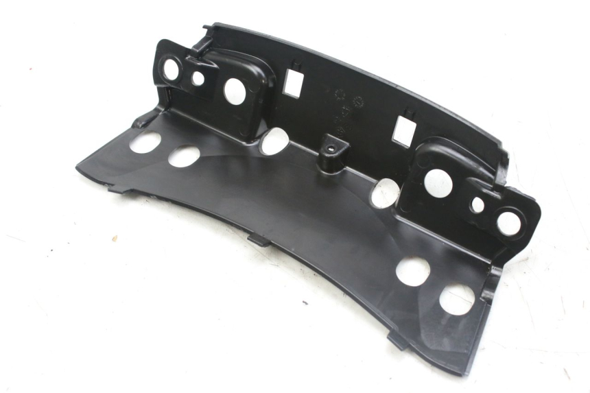 photo de GIUNZIONE PARAFANGO POSTERIORE SUPERIORE PIAGGIO MP3 RL 250 (2007 - 2010)