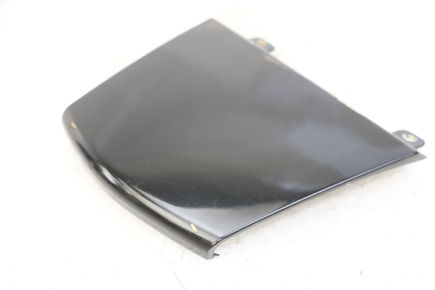 photo de CARENA POSTERIORE CONGIUNZIONE SUPERIORE GILERA NEXUS 300 (2008 - 2013)