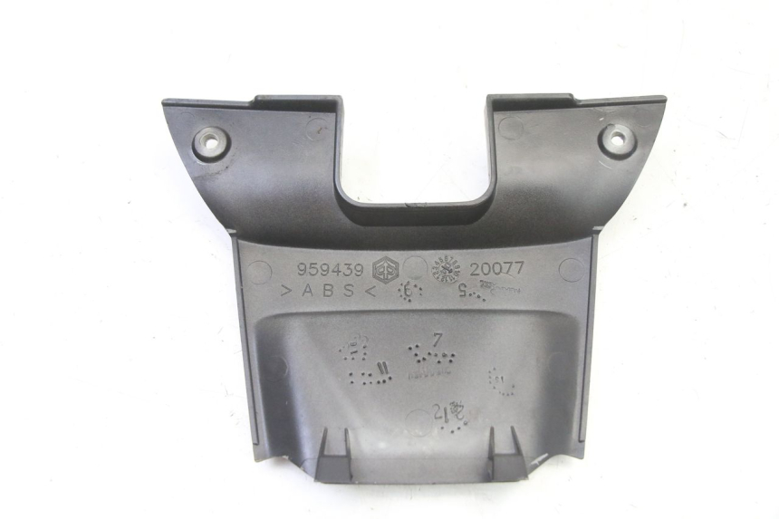 photo de CARENA POSTERIORE CONGIUNZIONE SUPERIORE PIAGGIO NRG POWER PUREJET 50 (2018 - 2021)