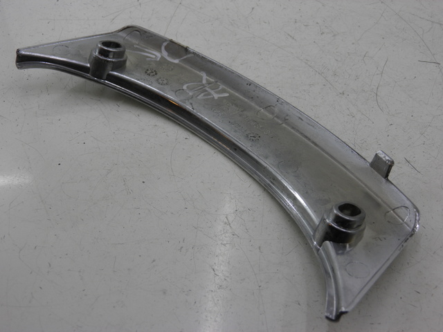 photo de GIUNZIONE PARAFANGO POSTERIORE SUPERIORE PEUGEOT SATELIS 125 (2006 - 2009)