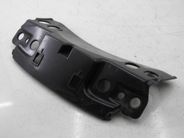 photo de CARENA POSTERIORE CONGIUNZIONE SUPERIORE PIAGGIO MP3 RL 125 (2006 - 2014)