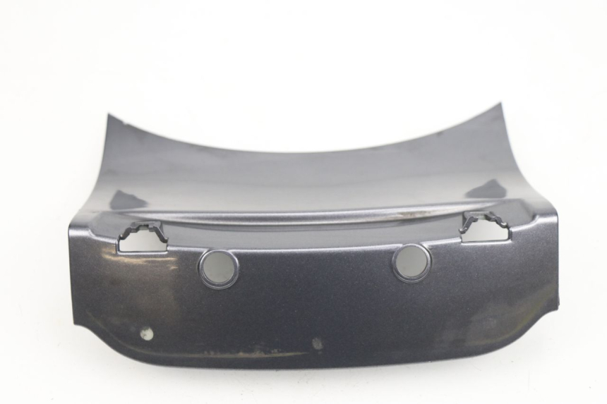 photo de Giunzione carenatura posteriore superiore PIAGGIO X8 400 (2006 - 2007)