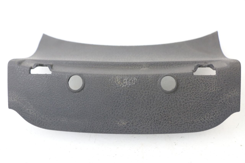 photo de Giunzione carenatura posteriore superiore PIAGGIO XEVO X-EVO 250 (2007 - 2012)