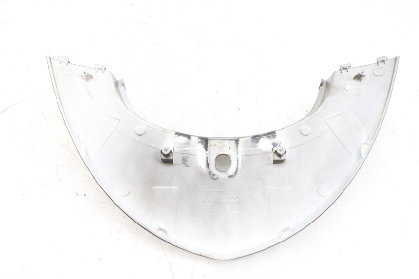 photo de CARENA POSTERIORE CONGIUNZIONE SUPERIORE JM MOTORS SANTANA EVO 50 (2024 - 2026) - Dettaglio del componente