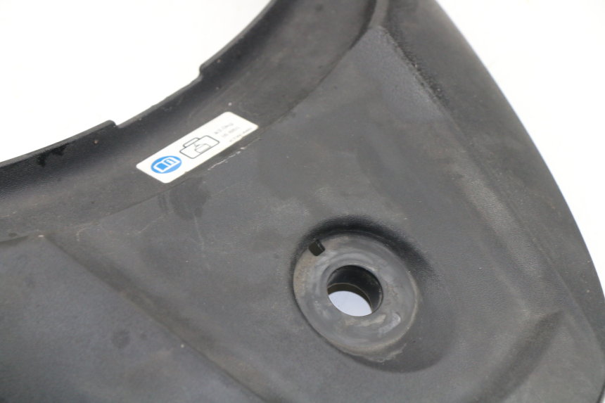 photo de Giunzione carenatura posteriore superiore HONDA SH 300 (2011)
