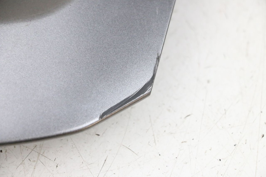 photo de CARENA POSTERIORE CONGIUNZIONE SUPERIORE YAMAHA TRICITY 300 (2020 - 2024) - Primo piano tecnico